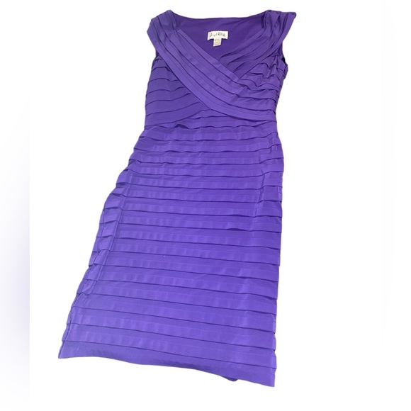 Joseph Ribkoff Purple Pleated V Neck Midi Dress Women’s 6 - Picture 5 of 13